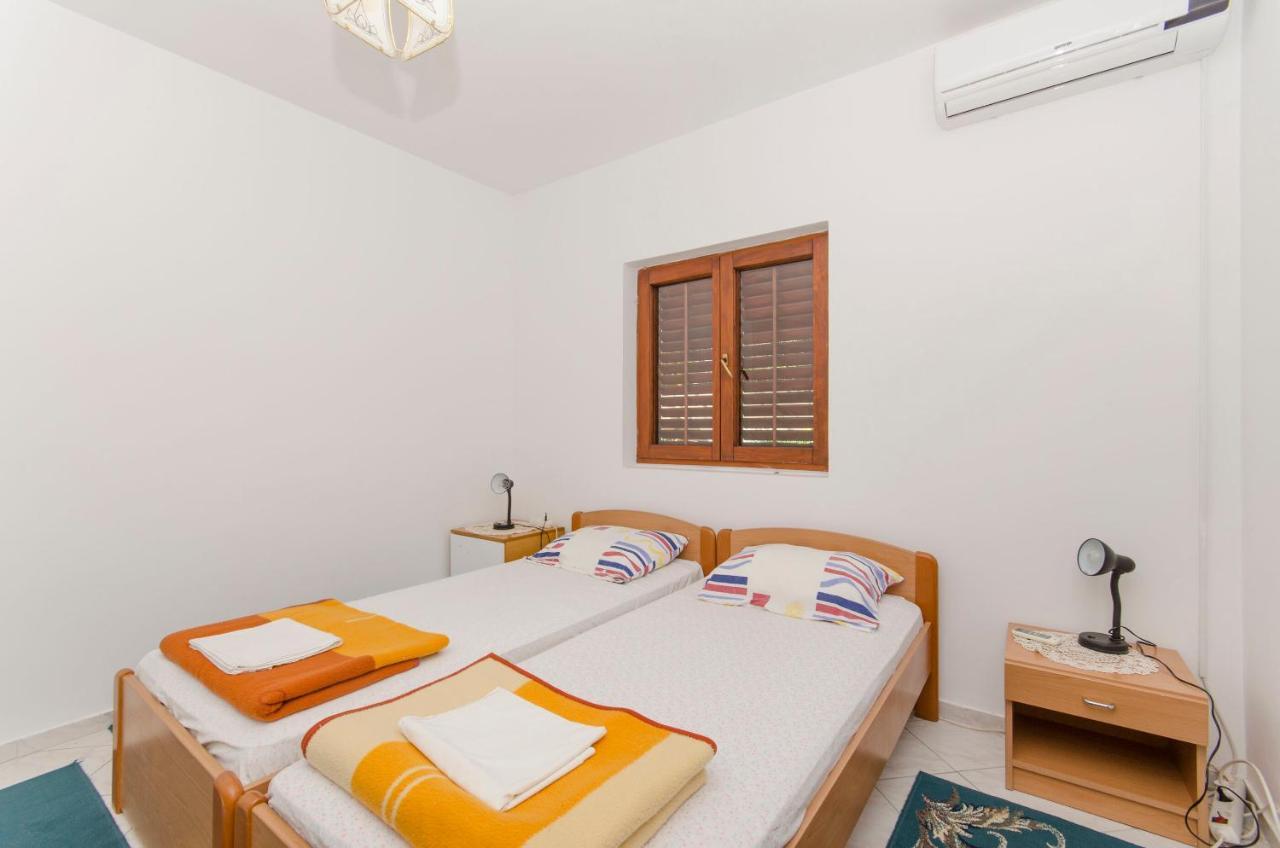 Apartments And Rooms Nike Sobra エクステリア 写真