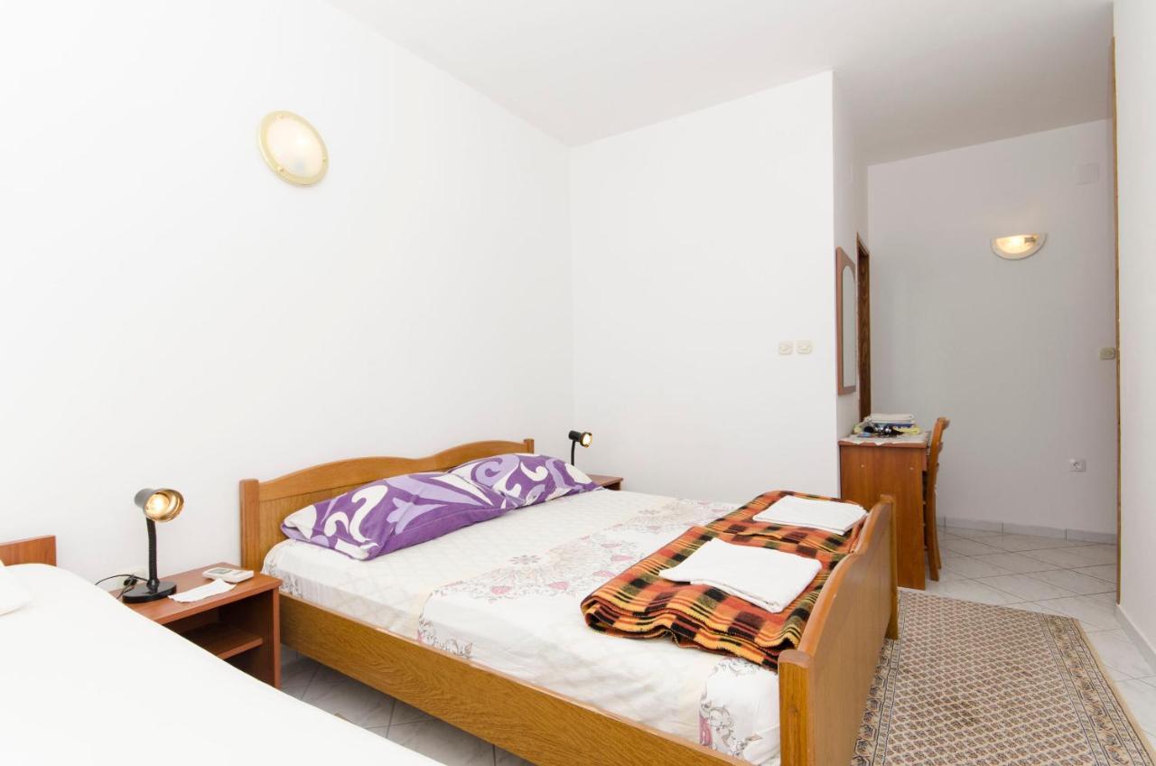 Apartments And Rooms Nike Sobra エクステリア 写真
